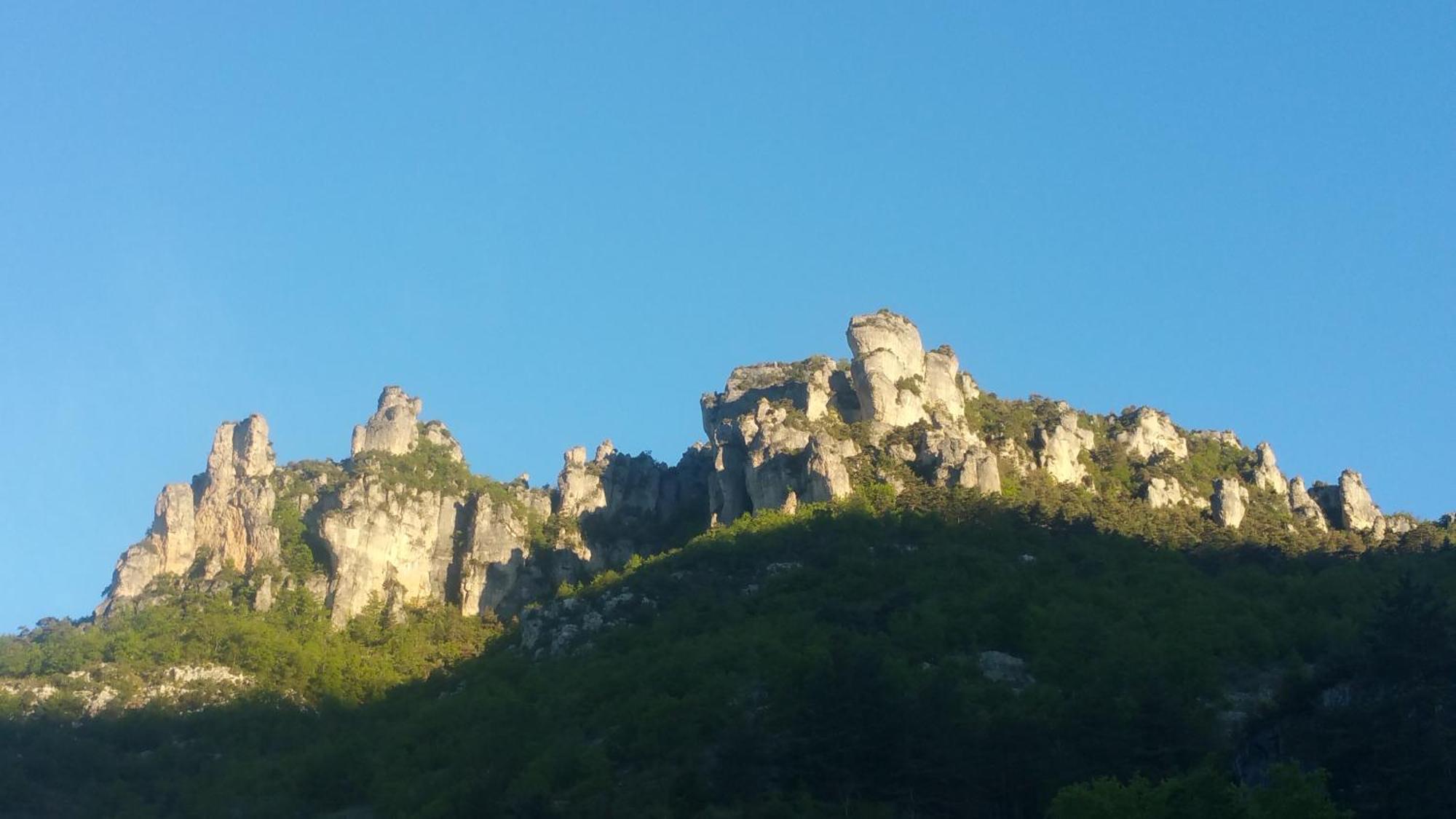 Le Colombier Saint-Veran La Roque-Sainte-Marguerite Luaran gambar